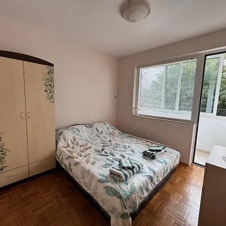 Apartment Sea Breeze