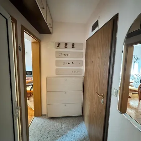 Apartment Sea Breeze